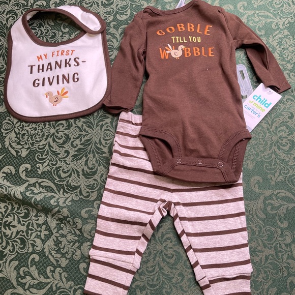NWT NB Gobble til you Wobble boy girl turkey FIRST thanksgiving outfit carters - Picture 2 of 8